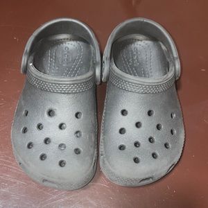 Black toddler crocs